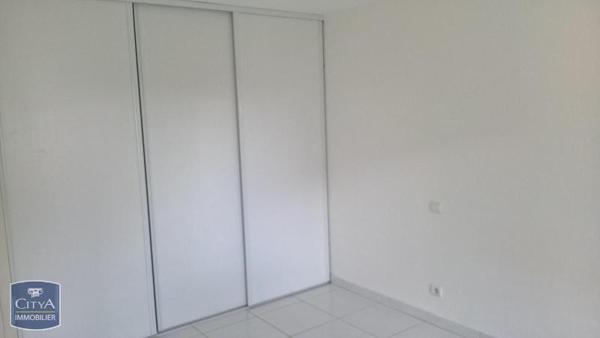 Appartement à louer 3 pièces 110.84m² Plaissan (34230)