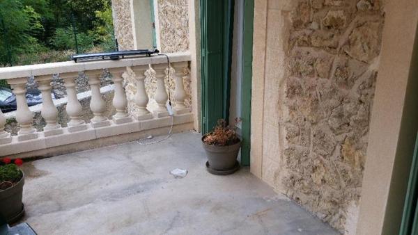 Appartement à louer 3 pièces 110.84m² Plaissan (34230)