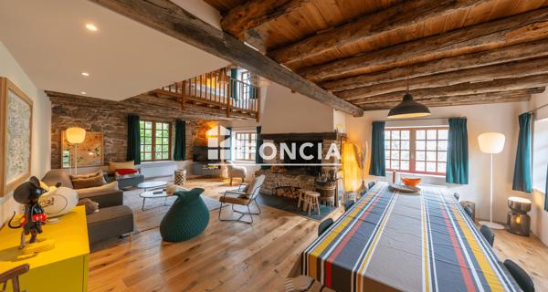 À vendre Maison 8 pièces 126 m² - Saint-martin-de-queyrières 05120