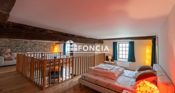 À vendre Maison 8 pièces 126 m² - Saint-martin-de-queyrières 05120