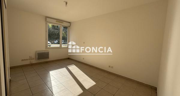 Location Studio 24 m² - Le Pontet 84130