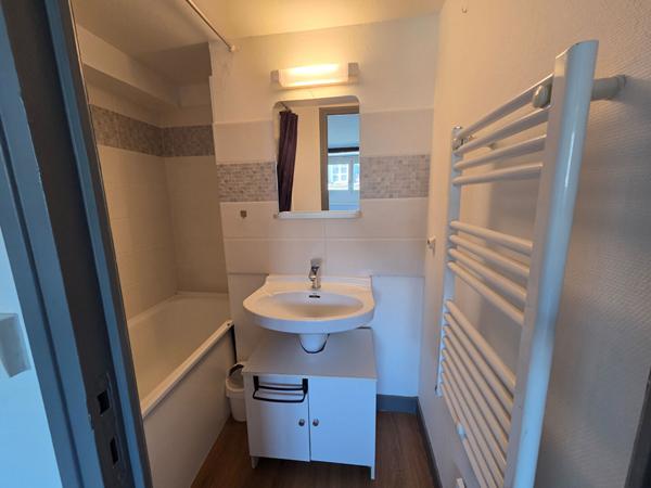 Appartement Orleans 2 pièce(s) 34 m2 MEUBLE