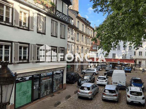 Location Appartement 2 pièces 37.72 m² - 3 PLACE DU TEMPLE NEUF Strasbourg 67000