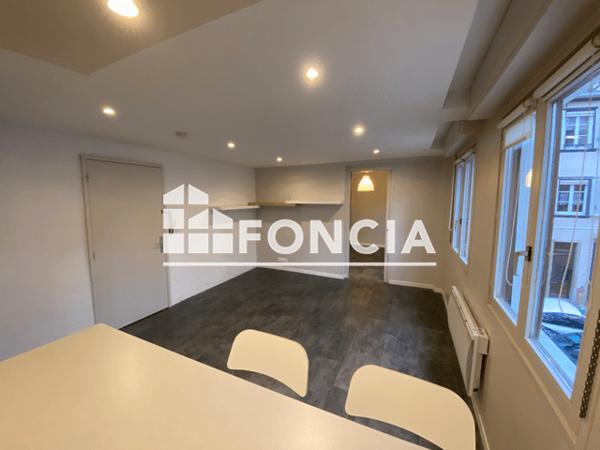 Location Appartement 2 pièces 37.72 m² - 3 PLACE DU TEMPLE NEUF Strasbourg 67000