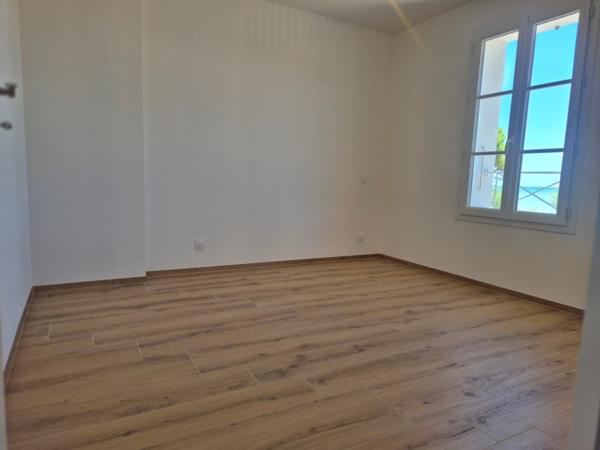 Location A SAISIR - VUE MER Maison 4 chambres La Flotte - 17630 / Réf. : 60402