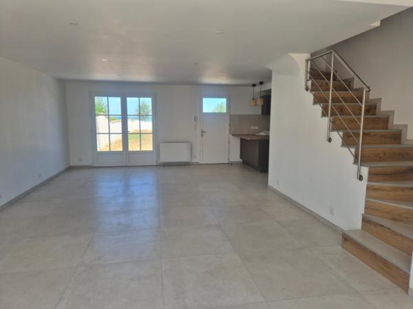 Location A SAISIR - VUE MER Maison 4 chambres La Flotte - 17630 / Réf. : 60402
