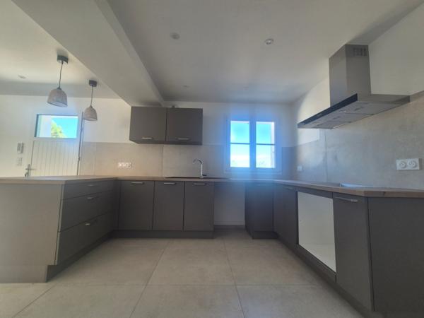 Location A SAISIR - VUE MER Maison 4 chambres La Flotte - 17630 / Réf. : 60402