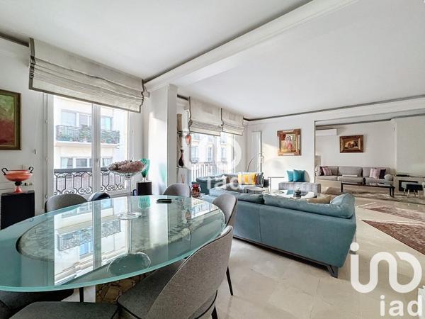 Appartement 6 pièces de 159 m² à Levallois-Perret (92300)
