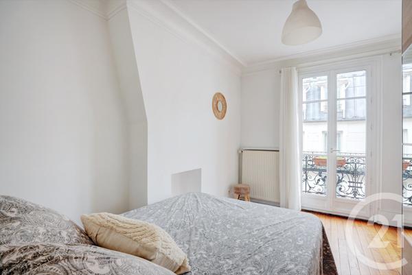 Appartement F2 à vendre  2 pièces - 42,03 m2 PARIS - 75015