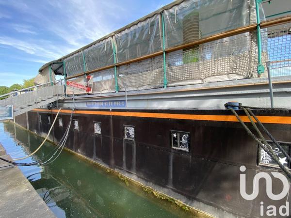 Péniche 3 pièces de 170 m² à Paris (75019)