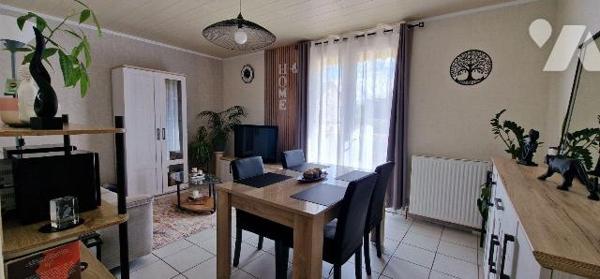 Maison à vendre à SAINT JEAN DE THOUARS (79100) 

Pavillon sur sous-sol total d'une surface h...