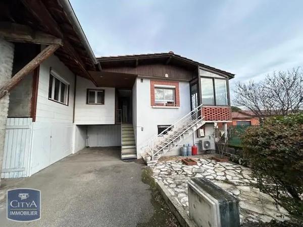 Maison à louer 4 pièces 143.97m²