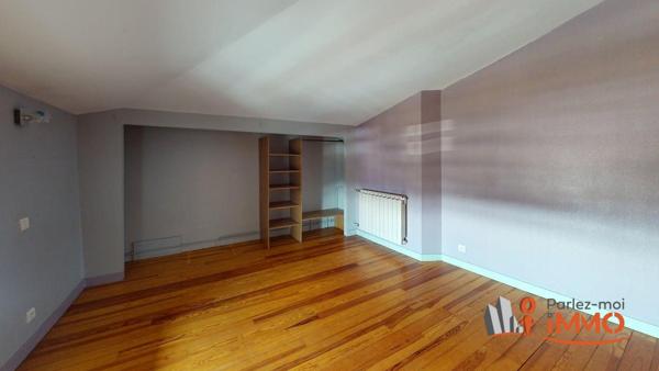 Duplex à vendre, 7 pièces - Mornant 69440