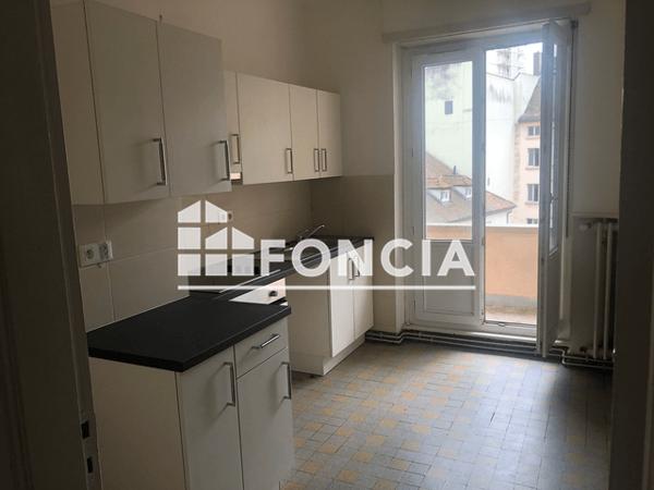 Location Appartement 4 pièces 124.95 m² - 6 QUAI DE PARIS Strasbourg 67000