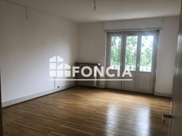 Location Appartement 4 pièces 124.95 m² - 6 QUAI DE PARIS Strasbourg 67000