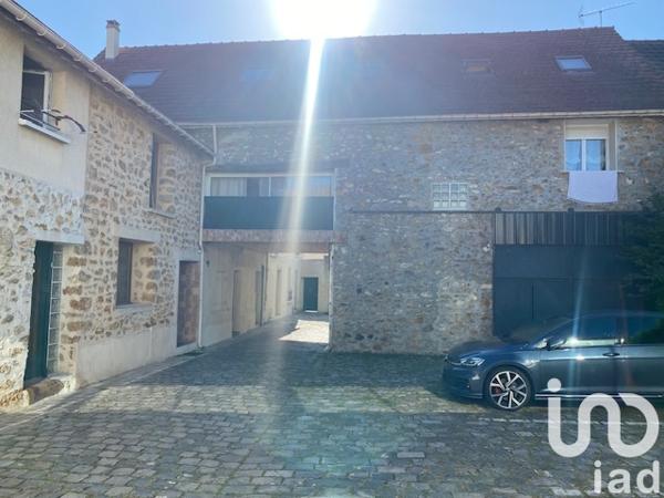 Immeuble à vendre 557 m² Champlan