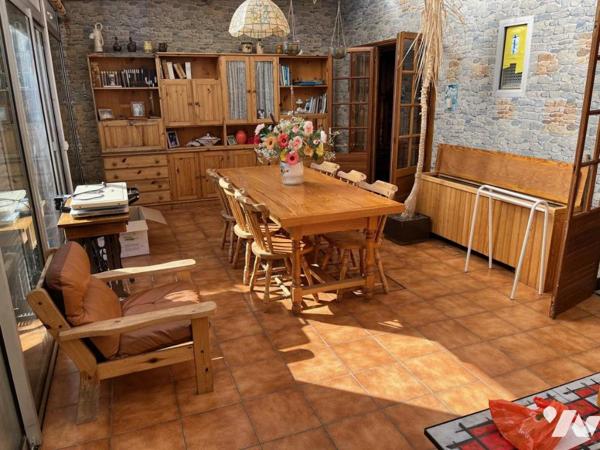 Maison avec 3 chambres, garage, jardin
