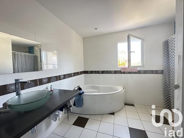Maison à vendre 6 pièces 148 m² Machecoul-Saint-Même
