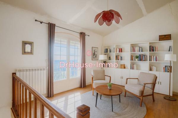 Maison à vendre 10 pièces de 300 m²