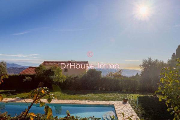 Maison à vendre 10 pièces de 300 m²