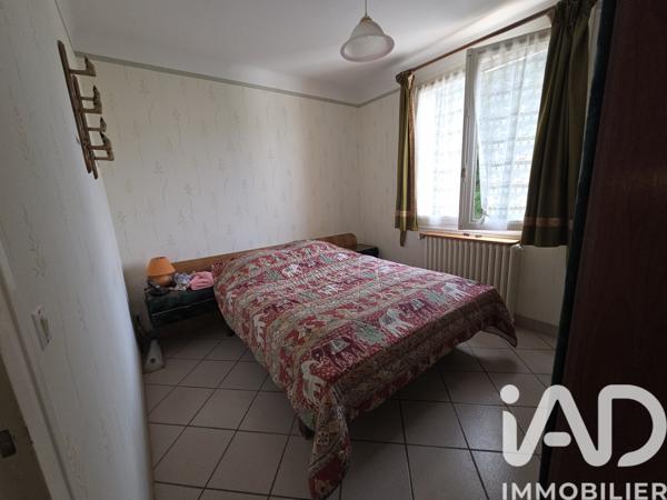 Maison à vendre 5 pièces 81 m² Villeneuve-sur-Yonne
