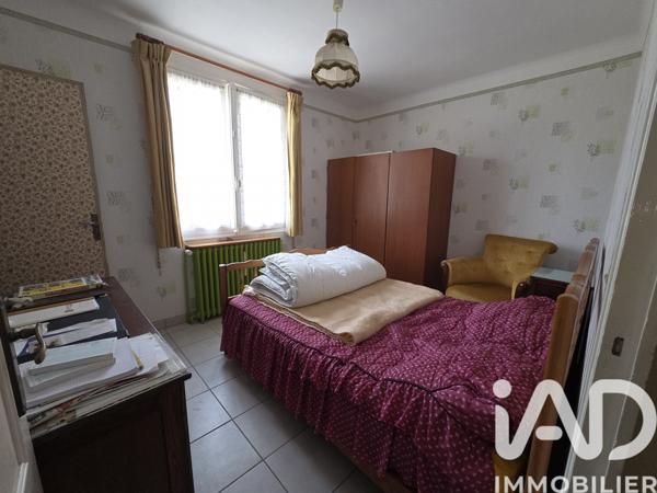Maison à vendre 5 pièces 81 m² Villeneuve-sur-Yonne