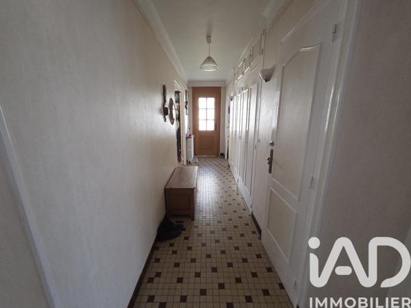 Maison à vendre 5 pièces 81 m² Villeneuve-sur-Yonne