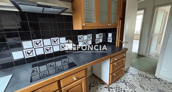 Location Appartement 4 pièces 95.87 m² - Saint-maur-des-fossés 94100