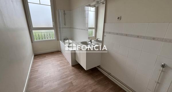 Location Appartement 4 pièces 95.87 m² - Saint-maur-des-fossés 94100