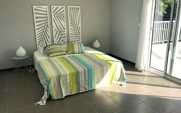 Maison à vendre    4 pièces • 109 m2 Fort-de-France