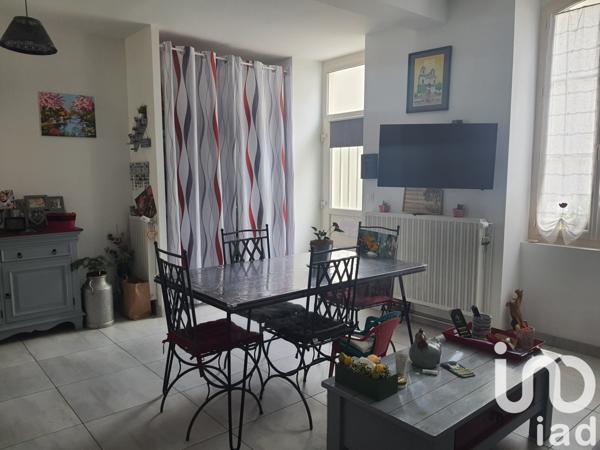 Maison à vendre 7 pièces 125 m² Saint-Jean-d'Angély