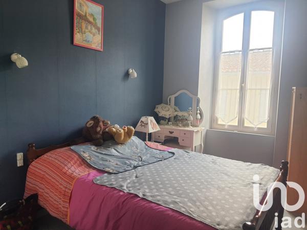 Maison à vendre 7 pièces 125 m² Saint-Jean-d'Angély