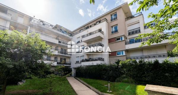 Location Appartement 4 pièces 86.66 m² - Antony 92160
