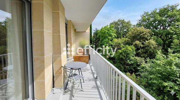 Appartement
         2 pièces
        - 41 m² 295 000 € *