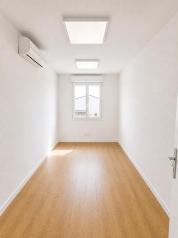 Location de bureaux professionnels 140 m²