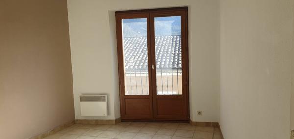 Immeuble à vendre    7 pièces • 105 m2 La Motte-du-Caire