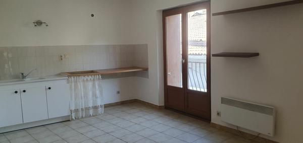 Immeuble à vendre    7 pièces • 105 m2 La Motte-du-Caire