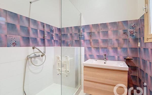 Appartement à vendre    3 pièces • 72,55 m2 Toulon