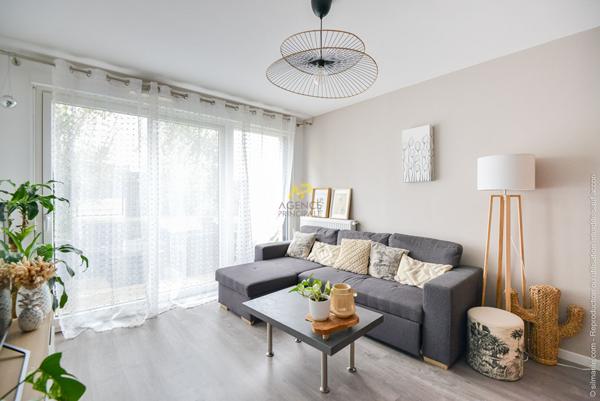 F3 BOIS ROCHEFORT avec terrasses et jardinet €304 500 **  - Référence  1999