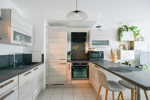 F3 BOIS ROCHEFORT avec terrasses et jardinet €304 500 **  - Référence  1999