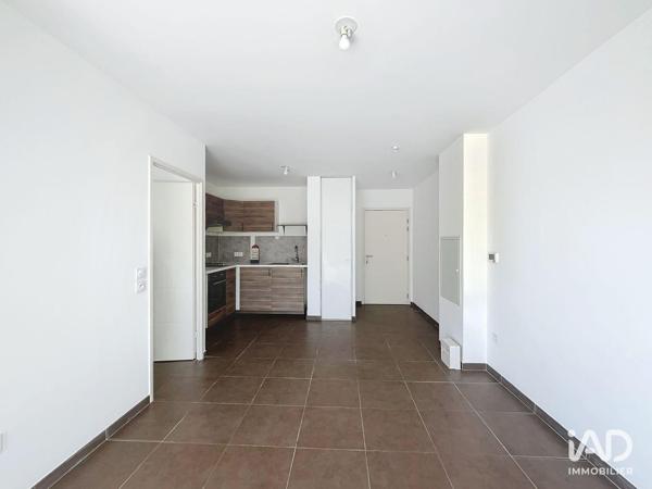 Location appartement 2 pièces 39 m² Vitrolles