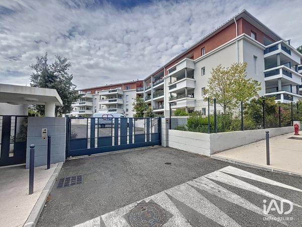 Location appartement 2 pièces 39 m² Vitrolles