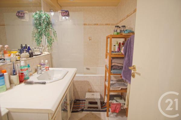 Appartement F2 à vendre  2 pièces - 53,92 m2 CHOISY LE ROI - 94