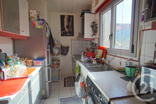 Appartement F2 à vendre  2 pièces - 53,92 m2 CHOISY LE ROI - 94