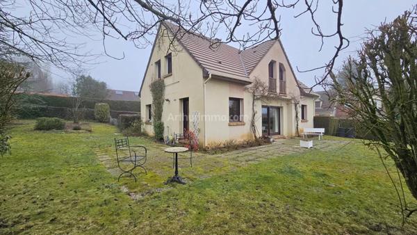 Vente Maison 7 pièces 180 m2 à Fontenay-Lès-Briis