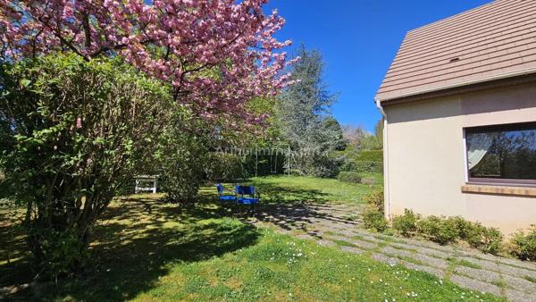 Vente                                                      Maison
                        
                     7 pièces                      180 m2                     à Fontenay-Lès-Briis