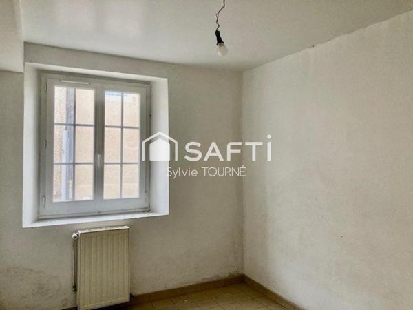 MAISON MITOYENNE A RENOVER 130 M2