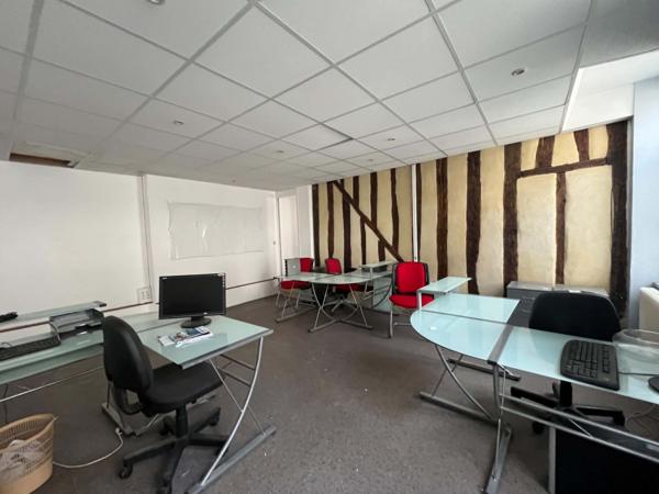 IMMEUBLE A AUXERRE