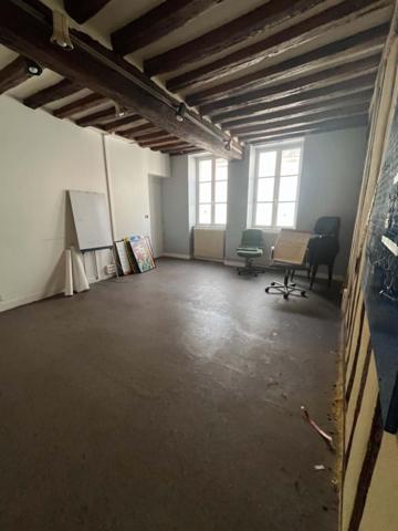 IMMEUBLE A AUXERRE
