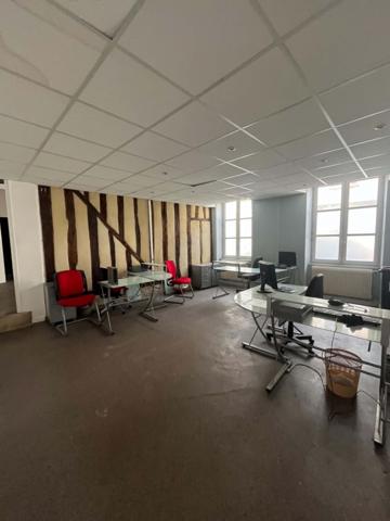 IMMEUBLE A AUXERRE